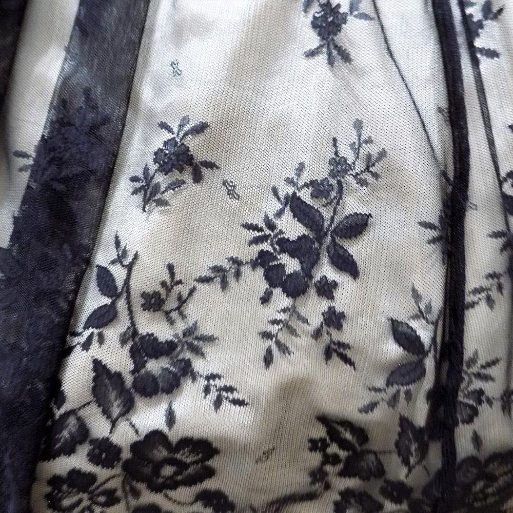 Zara Midi Dress - Picture 3 of 10